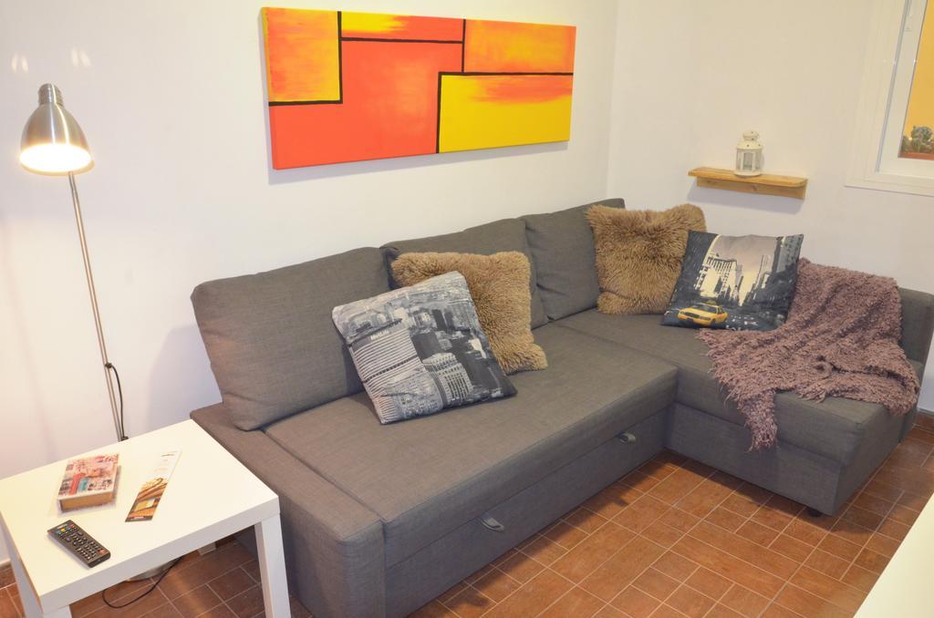 Apartamento San Jacinto Sevilla Dış mekan fotoğraf
